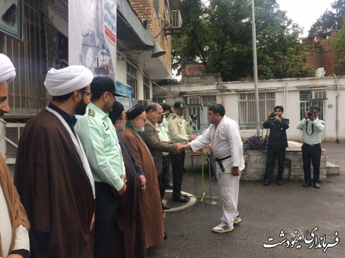 نیروی انتظامی مجموعه ای مقتدر و مردمی