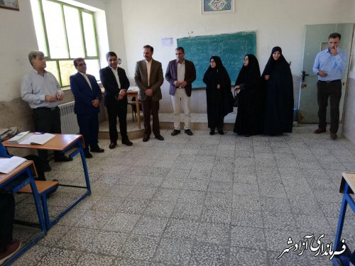 بازدید معاون فرماندار آزادشهر و مدیر آموزش و پرورش از مدارس روستاهای بخش چشمه ساران