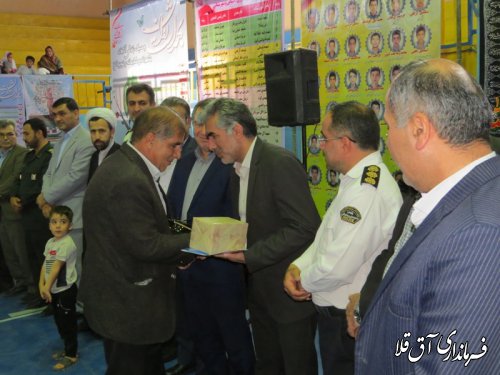 همایش هفته پیوند اولیا و مربیان و بهداشت روان در شهرستان آق قلا برگزار شد