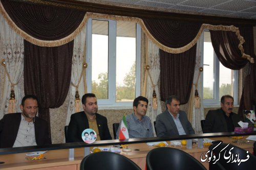 بسترهای لازم برای بیان انتقادات و پذیرش آن در جامعه‌ را فراهم کنیم.