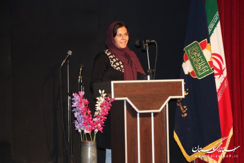 اعضای کارگاه‌های ادبی کانون گلستان خوش درخشیدند