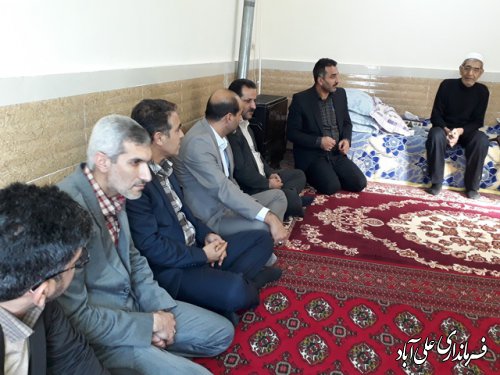 دیدارفرماندارعلی آباد کتول ازخانواده شهید ولی الله نظرخانی