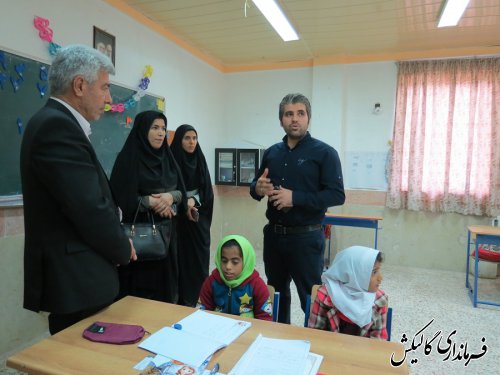 بازدید فرماندار گالیکش از مدرسه استثنایی شهید نقدی‌پور