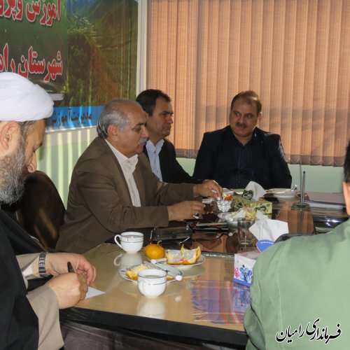 آموزش وپرورش زمانی می تواند موفق تر عمل کند که مشارکت مردمی را در کنار خود داشته باشد