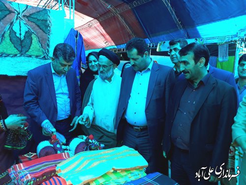 افتتاح نمایشگاه سوغات و صنایع دستی یلدا با حضور فرماندار علی آباد کتول