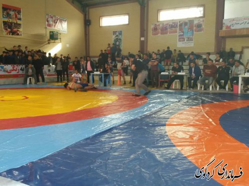کردکوی مقتدرانه قهرمان کشتی نوجوانان فرنگی استان گلستان شد