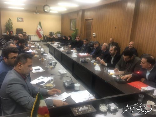 38 واحد صنفی بدون مجوز در شهرستان آزادشهر پلمپ شد