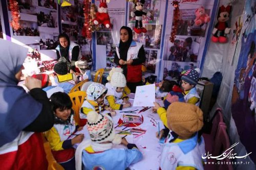 نمایشگاه توانمندی های جمعیت هلال احمر گلستان در شهرستان کردکوی افتتاح شد