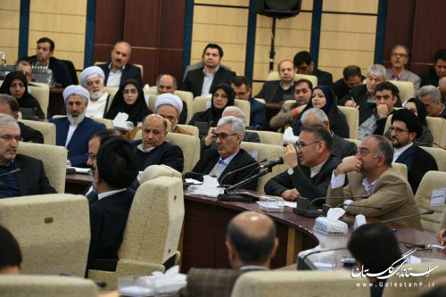 رویکرد فعالیت های اقتصادی استان به سمت صنعت تغییر کرده است