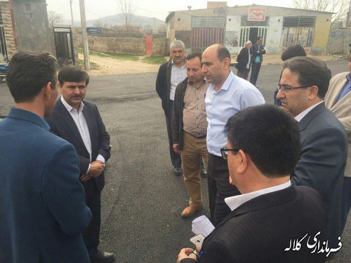 بازدید فرماندار کلاله از  از روند اجرای آسفالت معابر روستاهای قودنه علیا و قرانكي جنگل