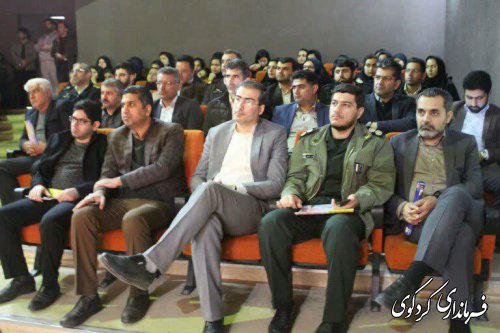 دولت با همه مشکلات به توسعه کشور توجه کند