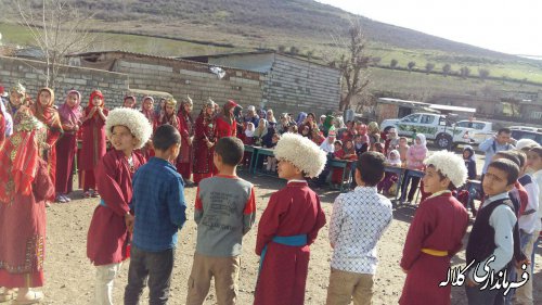 کلنگ احداث مدرسه شهید مدنی روستای یکه قوز سفلی کلاله به زمین زده شد
