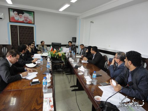 مدیران با بررسی نواقص و نیازها در رفع مشکلات ترافیکی شهرستان اقدام کنند