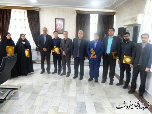 عزت نظام اسلامی مدیون خون شهدا است