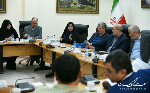 شوراها باید در حدود اختیارات قانونی عمل کنند