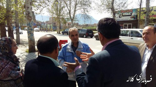 بازدید سرپرست فرمانداری کلاله از محل جمع آوری کمک های مردمی برای سیل زدگان استان