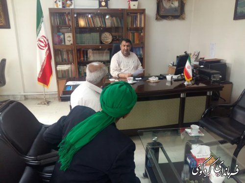 دیدار چهره به چهره تعدادی از شهروندان با فرماندار کردکوی