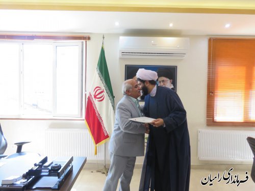 بسیاری از نارسایی های اقتصادی جامعه را با تکیه بر وقف می توان از بین برد