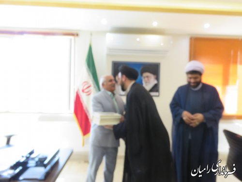 بسیاری از نارسایی های اقتصادی جامعه را با تکیه بر وقف می توان از بین برد