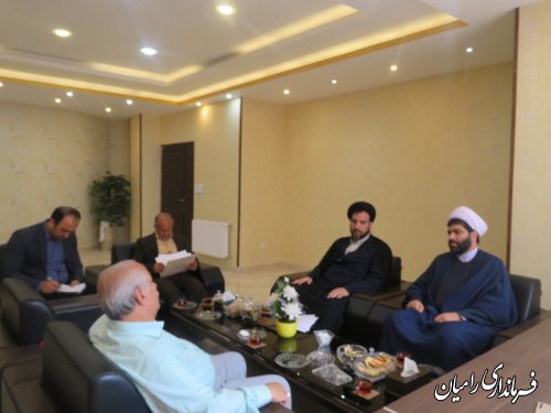 بسیاری از نارسایی های اقتصادی جامعه را با تکیه بر وقف می توان از بین برد