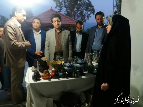 نمایشگاه صنایع دستی و سوغات در بندرگز گشایش یافت