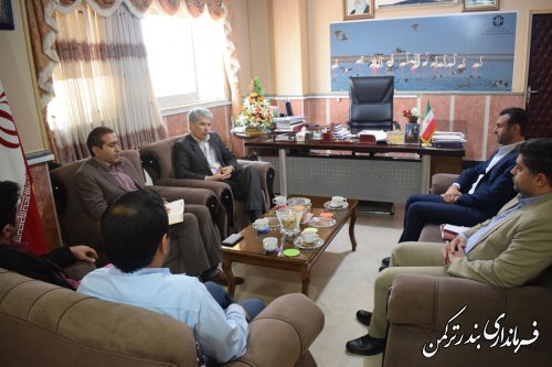 دیدار سرپرست معاونت گردشگری اداره کل میراث فرهنگی، صنایع دستی و گردشگری استان با فرماندار ترکمن