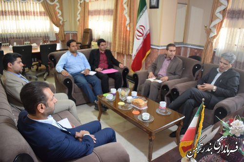 دیدار سرپرست معاونت گردشگری اداره کل میراث فرهنگی، صنایع دستی و گردشگری استان با فرماندار ترکمن