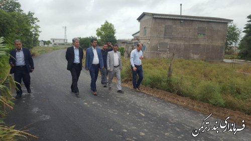بازدید فرماندار ترکمن از روند اجرای طرح هادی در روستاهای شهرستان
