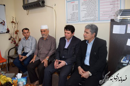 بازدید فرماندار ترکمن از موسسه نگهداری کودکان بدسرپرست و بی سرپرست طاها