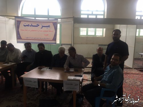 برپایی میز خدمت فرماندار آزادشهر و برخی از روسای ادارات در مصلی خاتم الانبیا (ص) آزادشهر