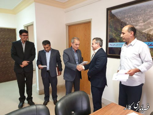 نشست فرماندار کلاله با مسئولین کمیته های یازدهمین دوره انتخابات مجلس شورای اسلامی شهرستان