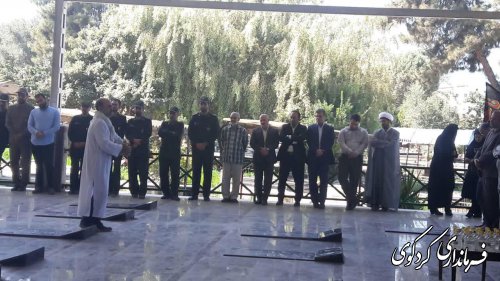 گلزار شهدای شهر کردکوی عطر افشانی شد