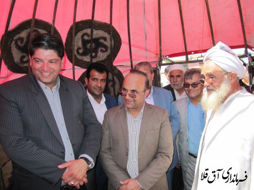 جشنواره فرهنگ و اقتصاد روستا"امید"در روستای سیل زده سقر یلقی شهرستان آق قلا برگزار شد