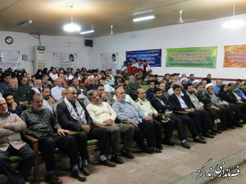 هفته دفاع مقدس يادآور ايثار، گذشت و شجاعت ملت ايران است