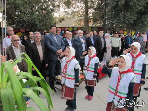 مراسم متمرکز زنگ بازگشایی مدارس استان در دبستان تربیت شهر آق قلا برگزار شد