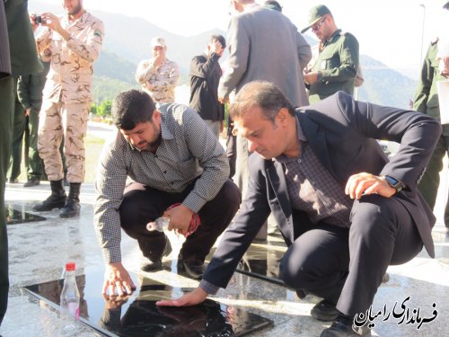 گلزار شهدای گمنام شهرستان رامیان غبار روبی و عطر افشانی شد