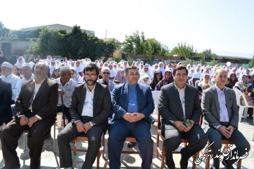 مراسم گرامیداشت هفته سالمندان و جشن عاطفه ها در شهرستان ترکمن برگزار شد