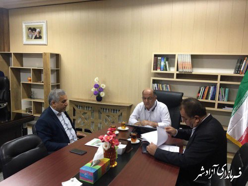 دیدار رییس شورای اسلامی شهر و شهردار آزادشهر با فرماندار شهرستان