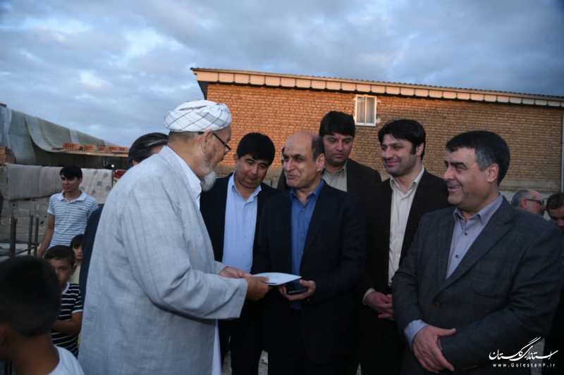 اهدا اسب توسط فدراسیون سوارکاری به خانواده شهیدان حبیب لی