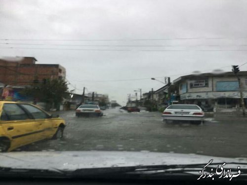 بارش شدید باران و آبگرفتگی معابر در بندرگز