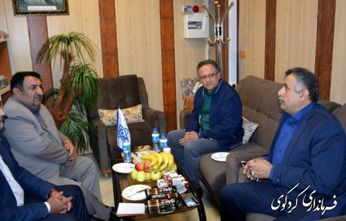بازدید فرماندار کردکوی از اداره بیمه خدمات درمانی شهرستان