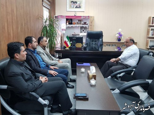 عدالت در توزیع خدمات بیمه ای و درمانی به همه بیمه شدگان از اهم ماموریت بیمه سلامت باشد