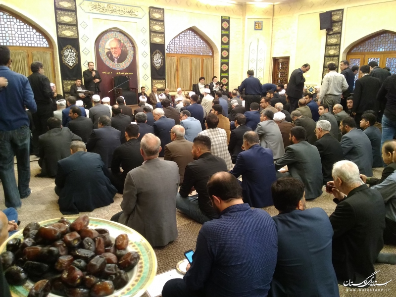 مراسم بزرگداشت مرحوم درازگیسو از طرف نماینده ولی فقیه در استان و استاندار گلستان برگزار شد