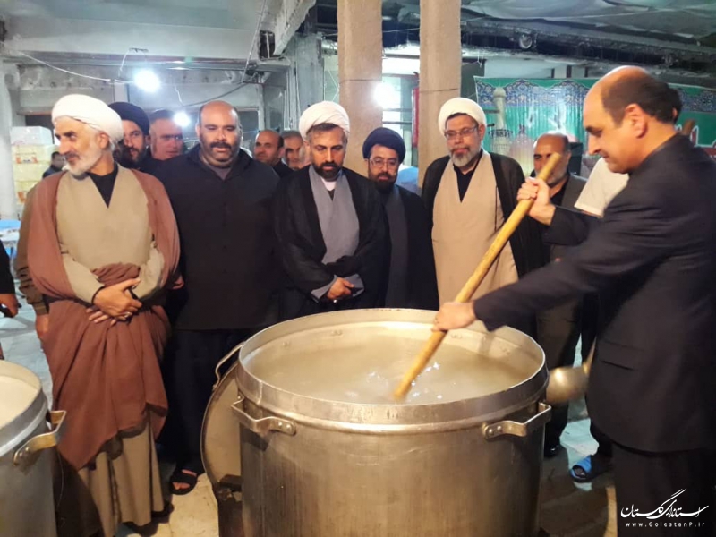 بازدید استاندار گلستان از موکب و هیات های مذهبی استان مستقر در مشهد مقدس