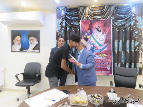 دانش آموزان با حضور در یوم الله 13آبان نشان دهند که همچون شهید فهمیده همیشه آماده و در صحنه هستند