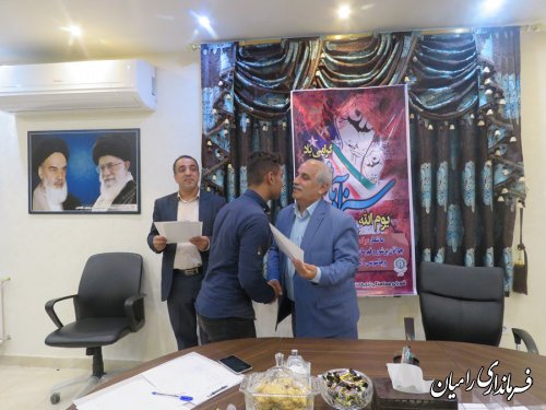 دانش آموزان با حضور در یوم الله 13آبان نشان دهند که همچون شهید فهمیده همیشه آماده و در صحنه هستند