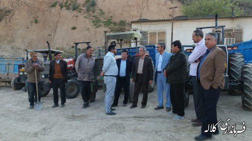 بازدید فرماندار کلاله از سنگ شکن روستای عزیز آباد