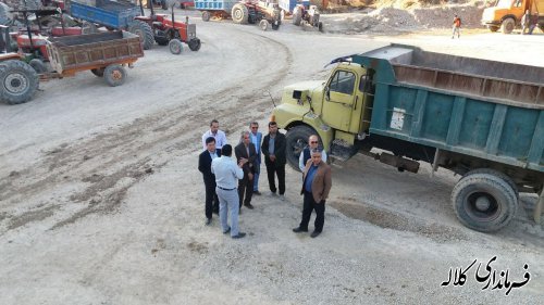 بازدید فرماندار کلاله از سنگ شکن روستای عزیز آباد