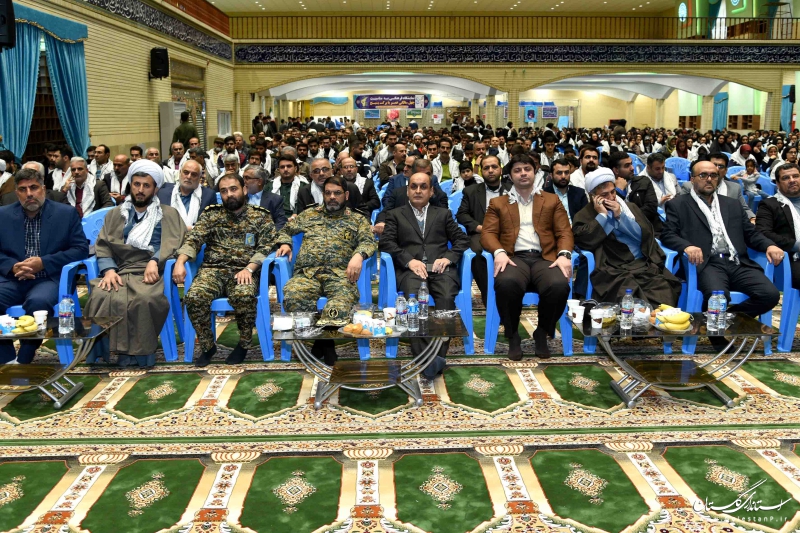 قهرمانان واقعی در راه استقلال و سربلندی کشور شهدا هستند