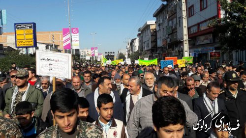 انتقاد را حق مسلم مردم می دانیم ولی آشوبگری و تخریب اموال عمومی را محکوم می کنیم